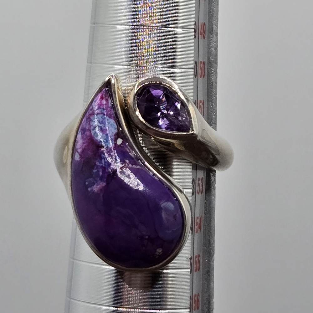 Elegant Purple Stone Women's Ring